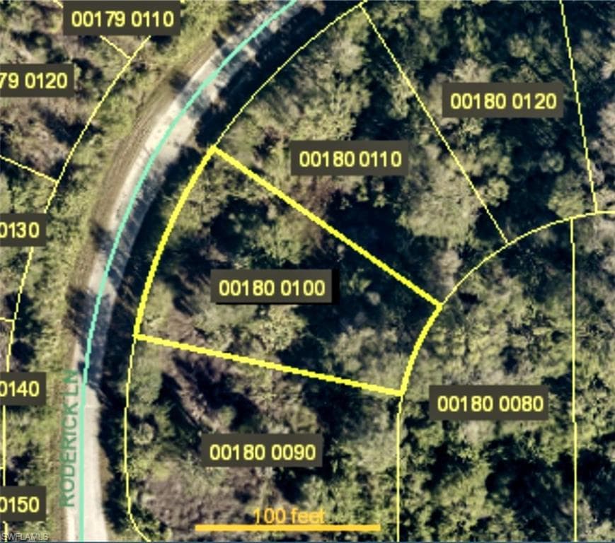1914 Roderick LN LEHIGH ACRES, FL 33972
