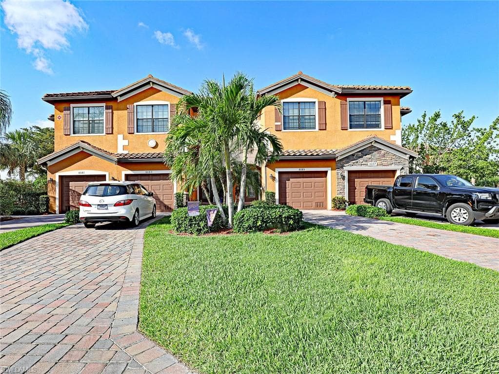 8085 Summerfield ST FORT MYERS, FL 33919