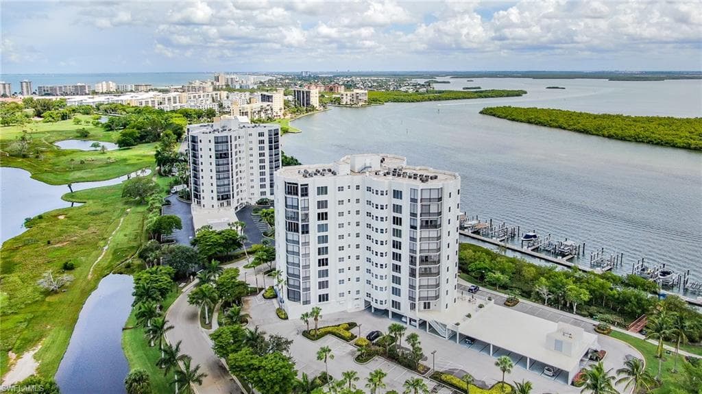 4198 Bay Beach LN 162 FORT MYERS BEACH, FL 33931