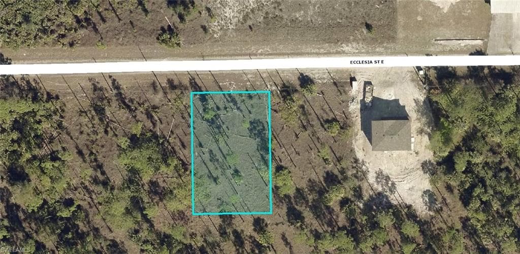 1220 Ecclesia ST E LEHIGH ACRES, FL 33974