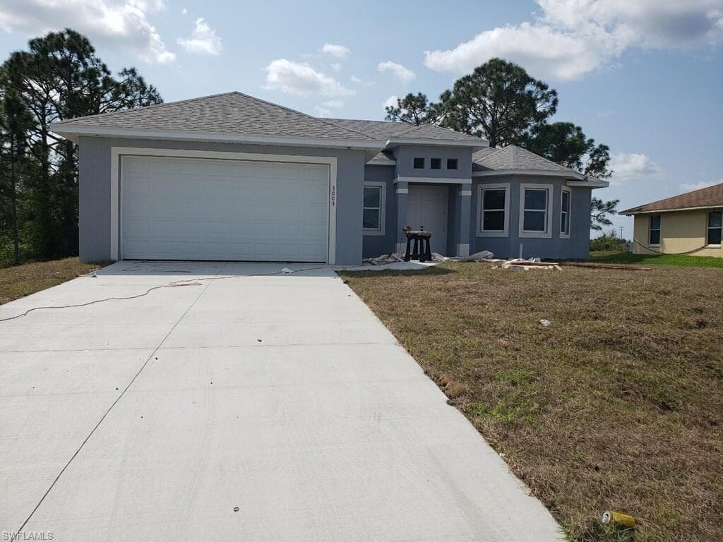 3003 19th ST SW LEHIGH ACRES, FL 33976