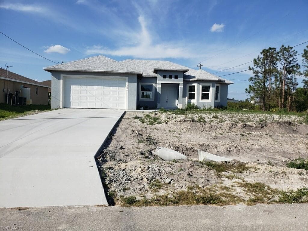 4000 27th ST SW LEHIGH ACRES, FL 33976