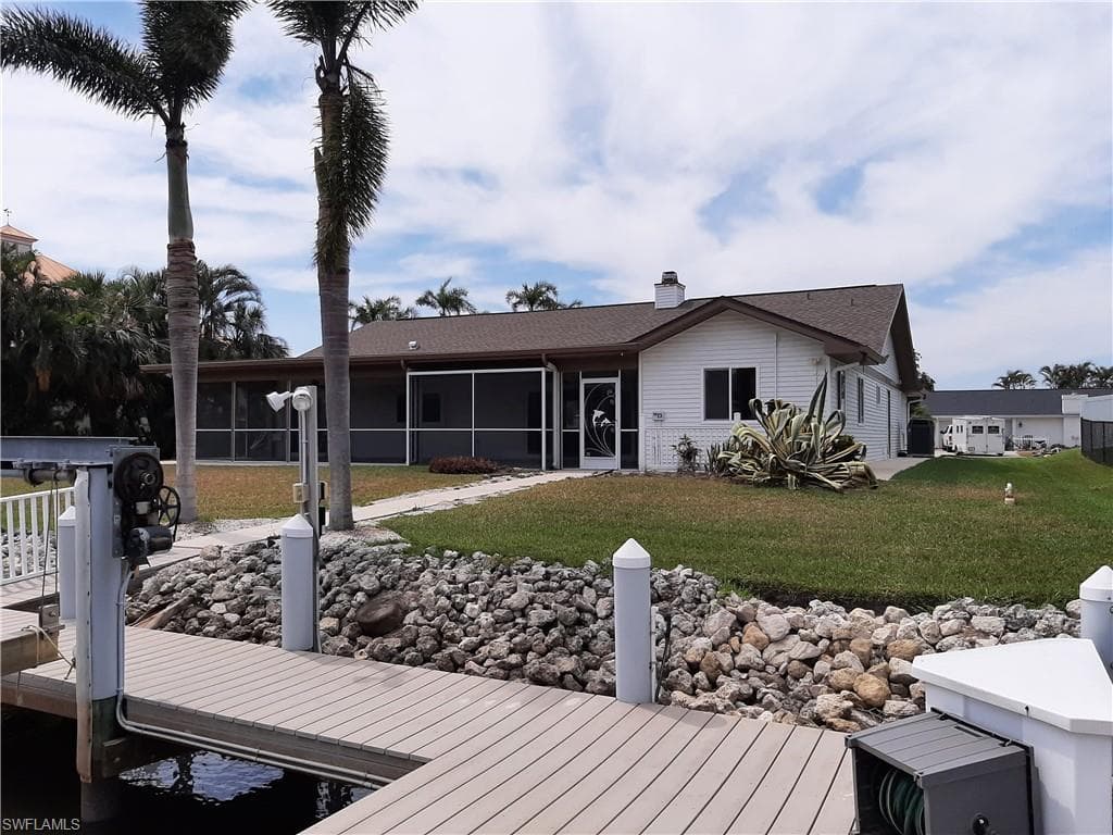 17651 Boat Club DR FORT MYERS, FL 33908