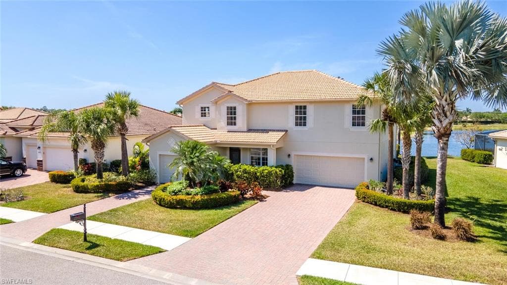 8075 Piedmont DR NAPLES, FL 34104
