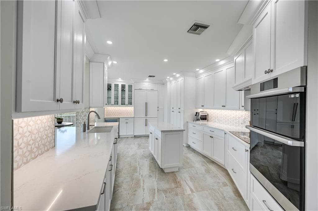 2000 Royal Marco WAY 310 MARCO ISLAND, FL 34145
