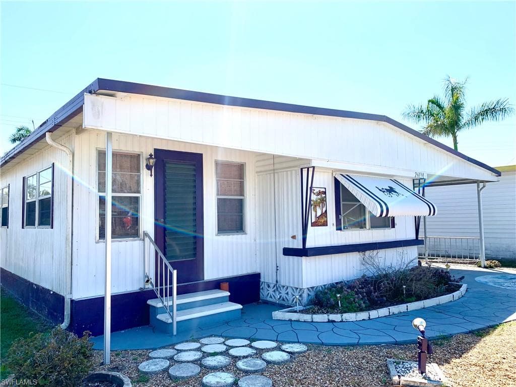 26130 Imperial Harbor BLVD BONITA SPRINGS, FL 34135