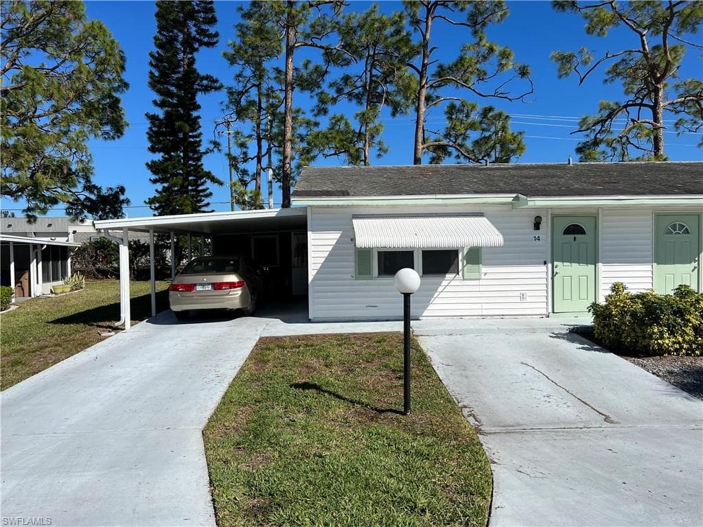 14 Desert Candle CIR LEHIGH ACRES, FL 33936
