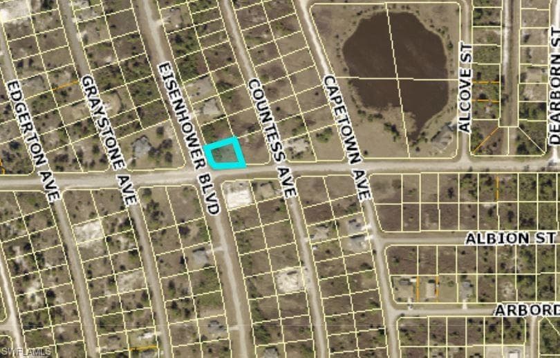 959 Eisenhower BLVD LEHIGH ACRES, FL 33974