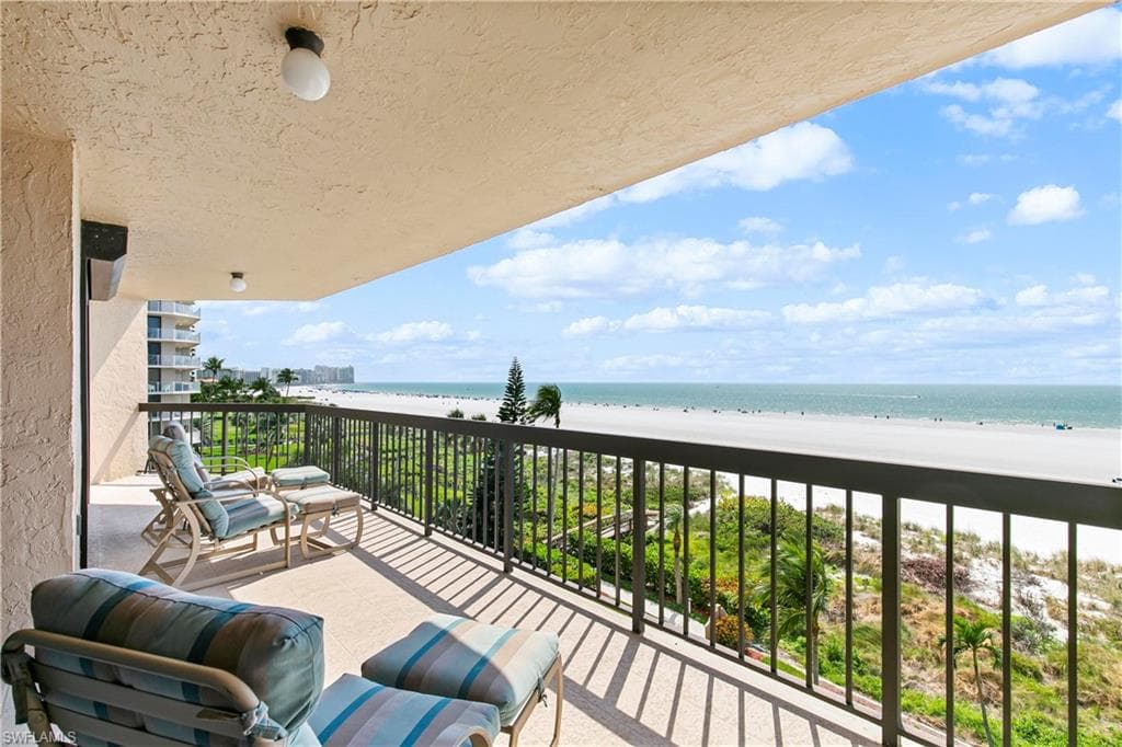 174 Collier BLVD 501 MARCO ISLAND, FL 34145