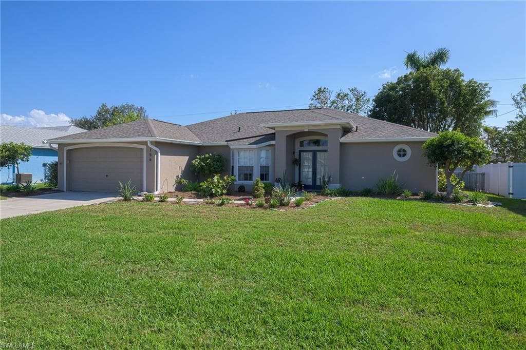 156 SE 22nd TER CAPE CORAL, FL 33990