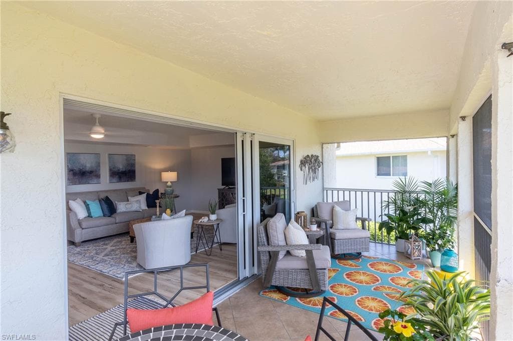 881 Teryl RD 2104 NAPLES, FL 34112