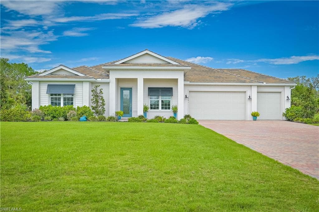 2091 Hickeys Creekside DR ALVA, FL 33920