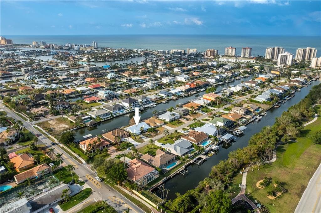 454 Flamingo AVE NAPLES, FL 34108