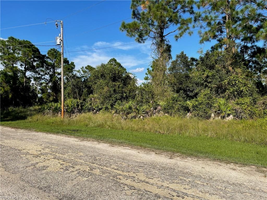 1033 Norfolk AVE S LEHIGH ACRES, FL 33974