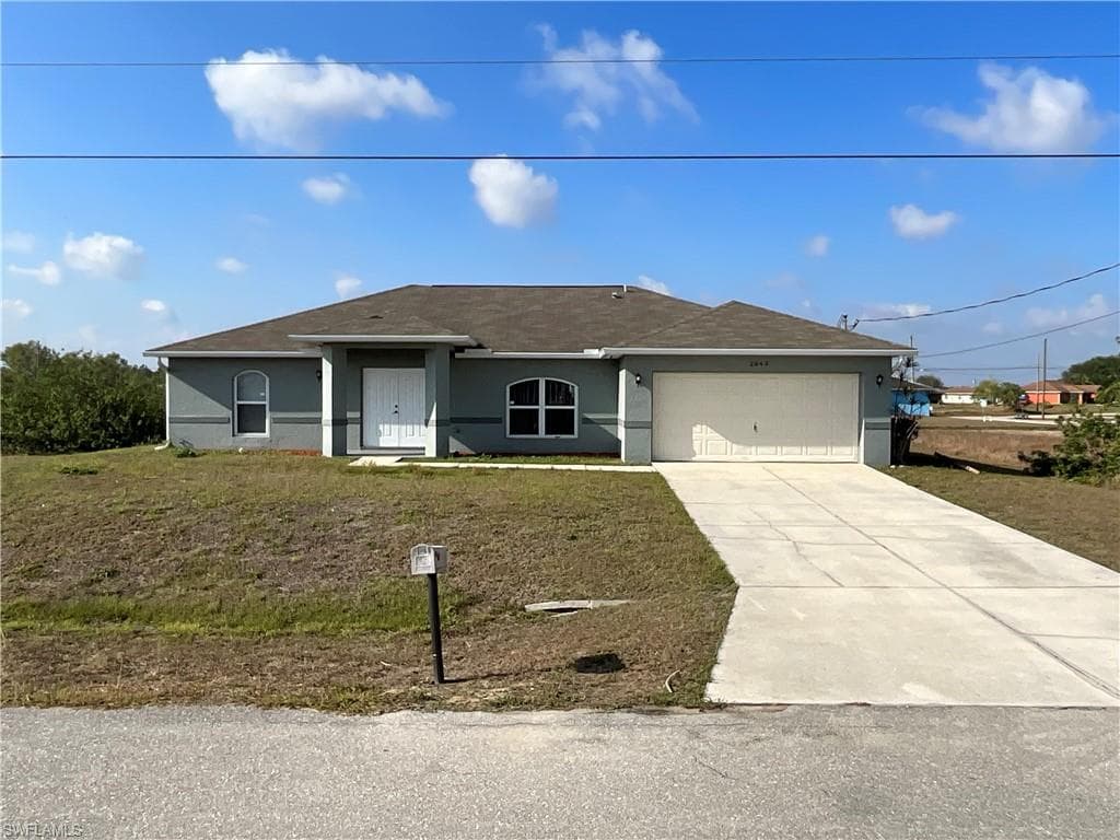 2043 Churchill AVE LEHIGH ACRES, FL 33971