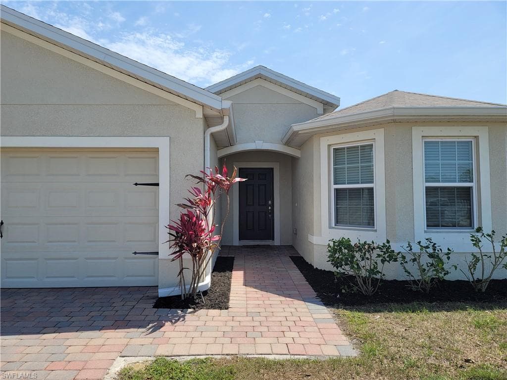 1230 NW 19th ST CAPE CORAL, FL 33993