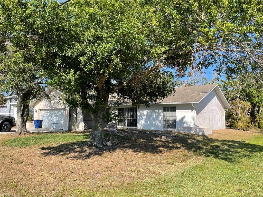 17509 Oriole RD FORT MYERS, FL 33967