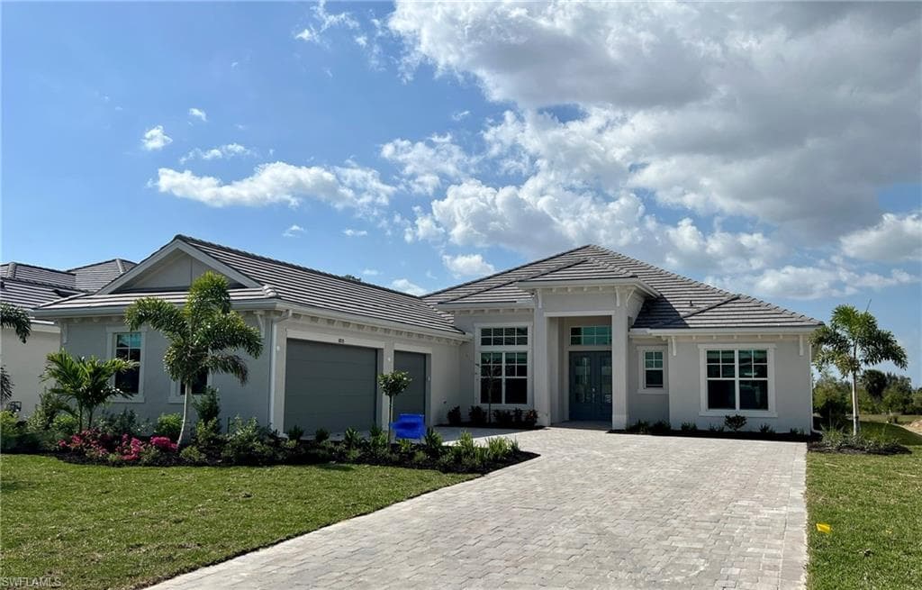 18878 Wildblue BLVD FORT MYERS, FL 33913