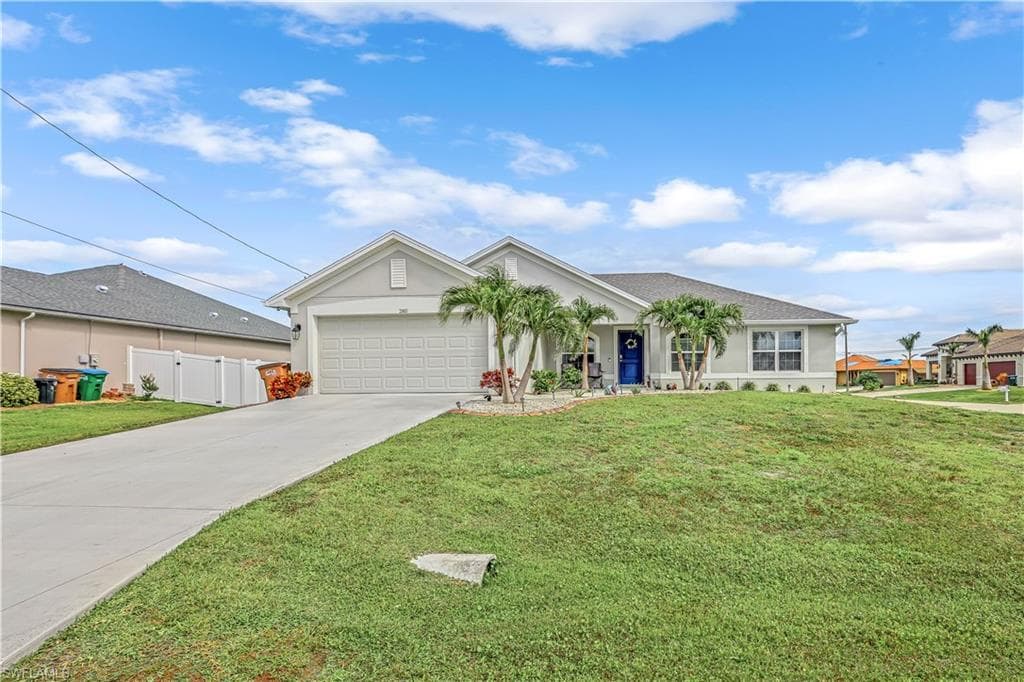 2801 SW 35th ST CAPE CORAL, FL 33914