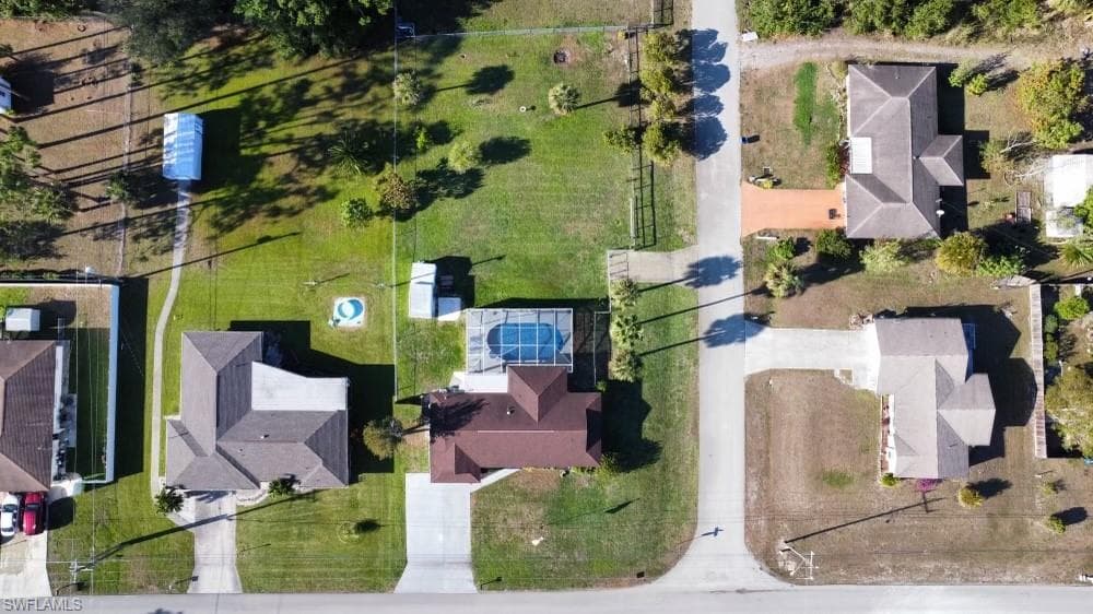2507 E 2nd ST LEHIGH ACRES, FL 33936