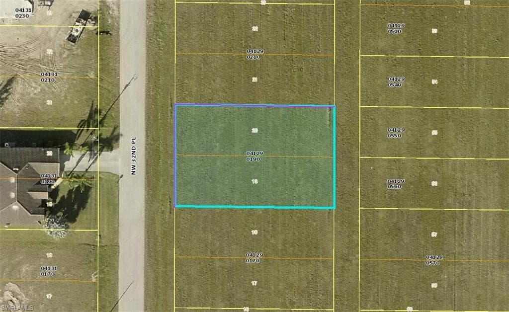 523 NW 32nd PL CAPE CORAL, FL 33993