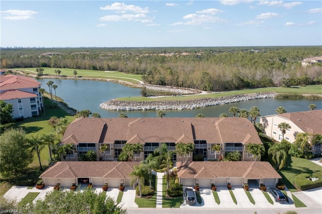 8575 Naples Heritage DR 1-115 NAPLES, FL 34112