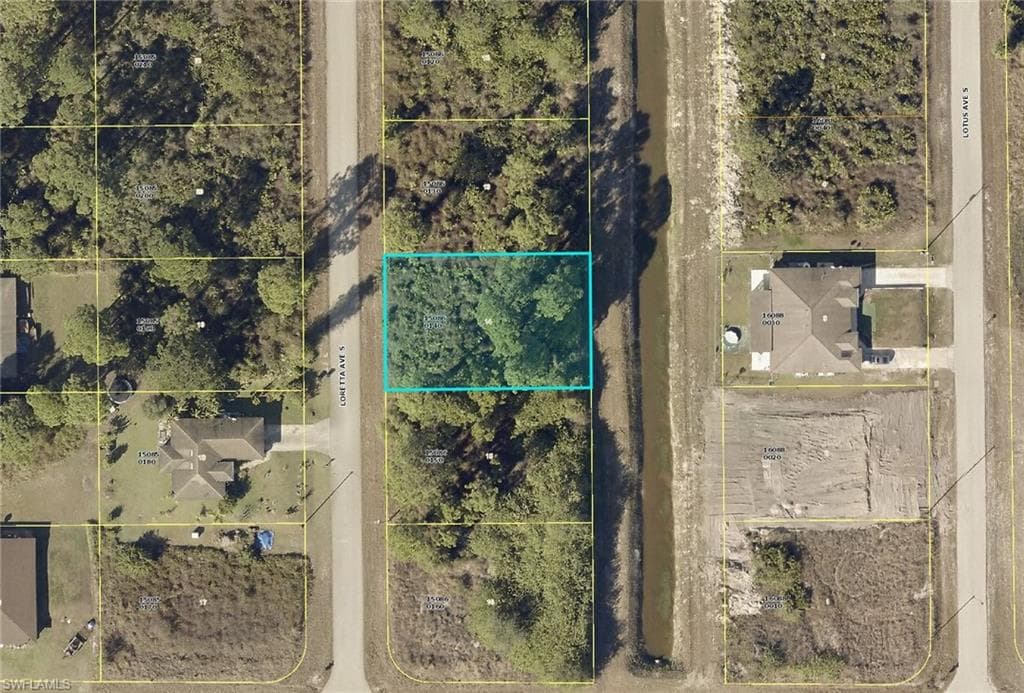 489-491 Loretta AVE S LEHIGH ACRES, FL 33974