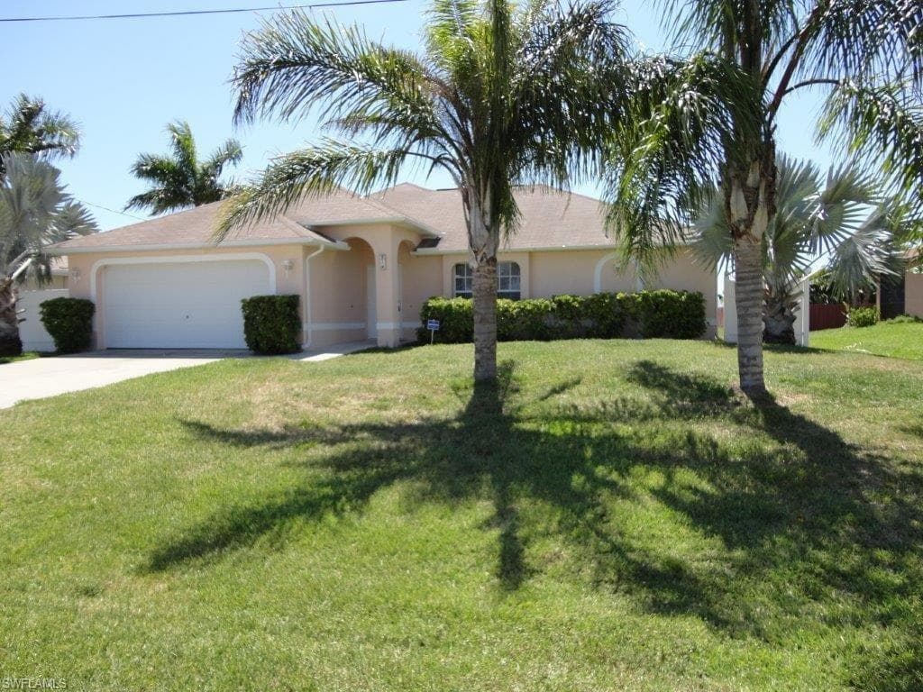 504 NW 35th PL CAPE CORAL, FL 33993