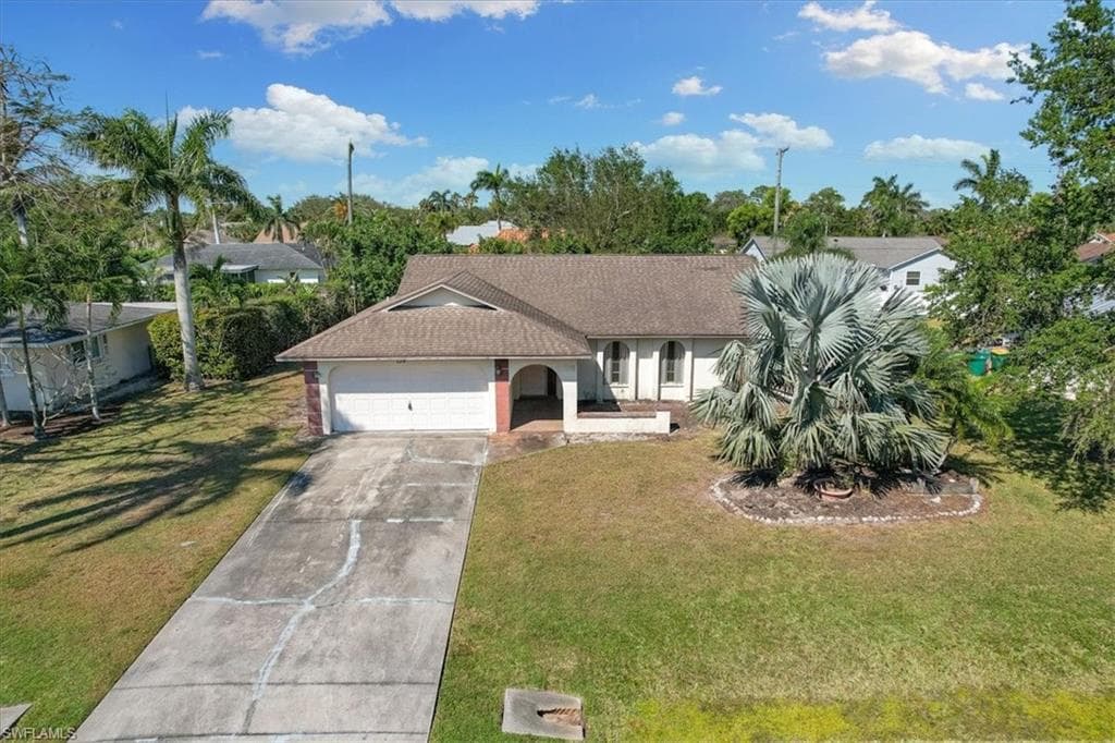 139 Coral Vine DR NAPLES, FL 34110
