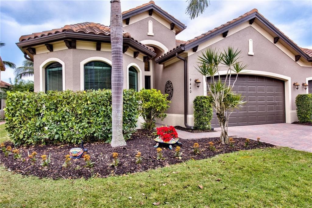 9440 Isla Bella CIR BONITA SPRINGS, FL 34135