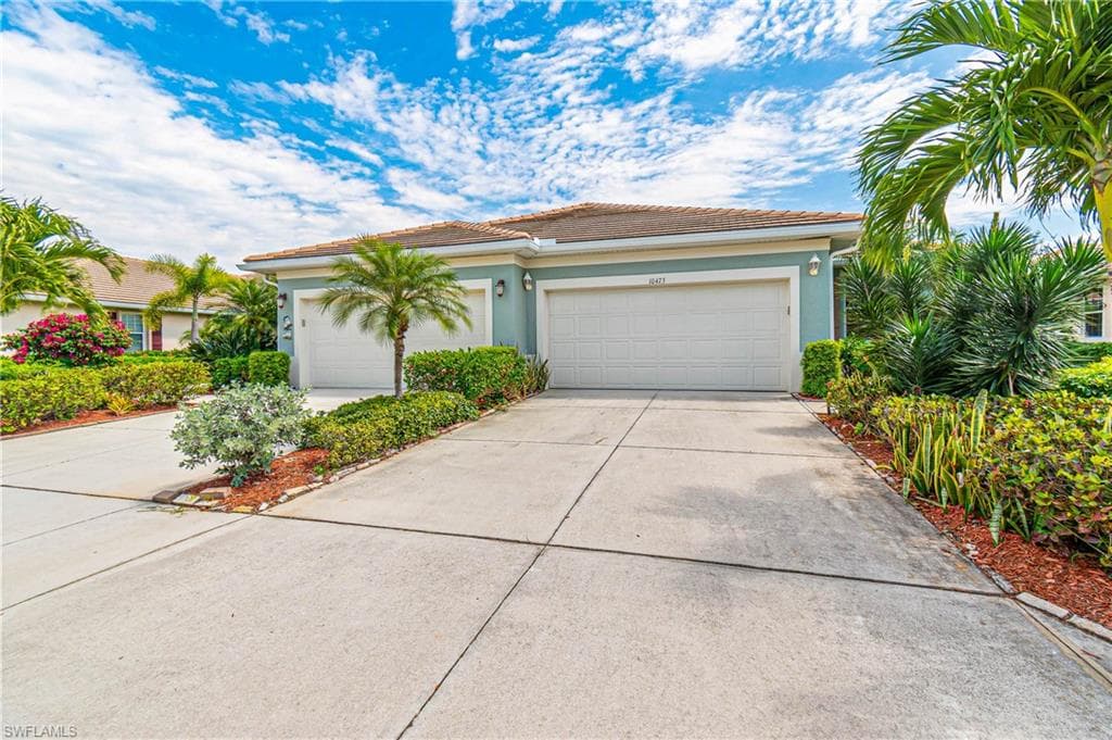 10473 Materita DR FORT MYERS, FL 33913