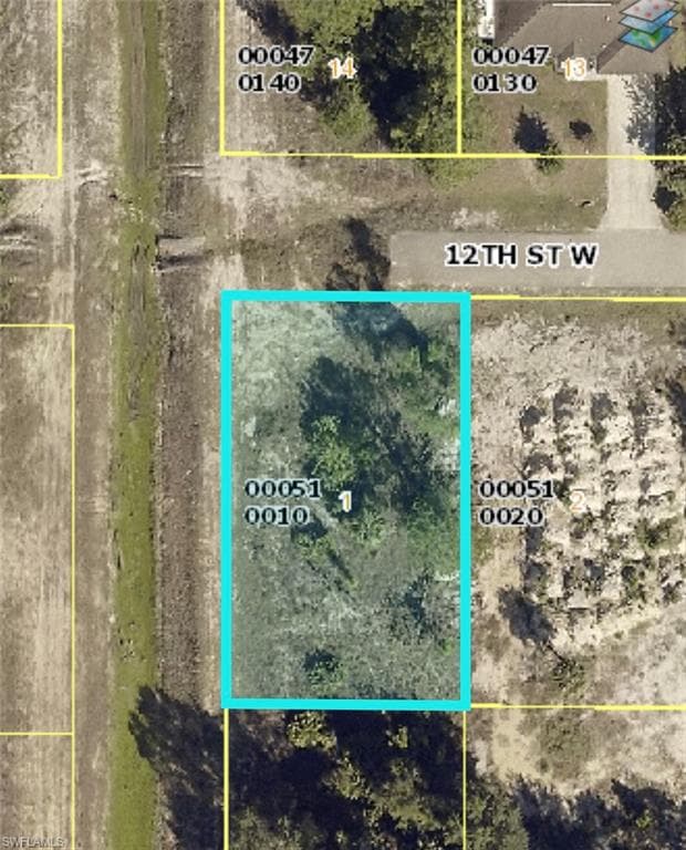 3213 12th ST W LEHIGH ACRES, FL 33971