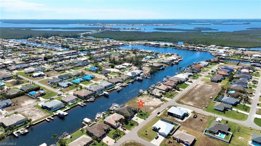 3710 SW 2nd ST CAPE CORAL, FL 33991