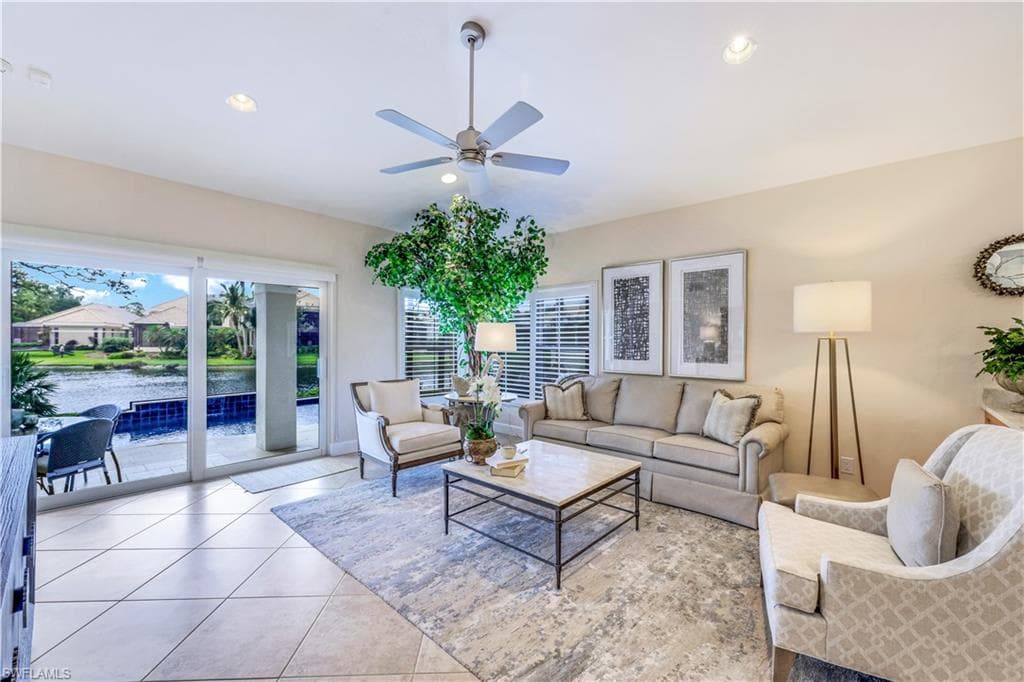 27240 Enclave DR BONITA SPRINGS, FL 34134