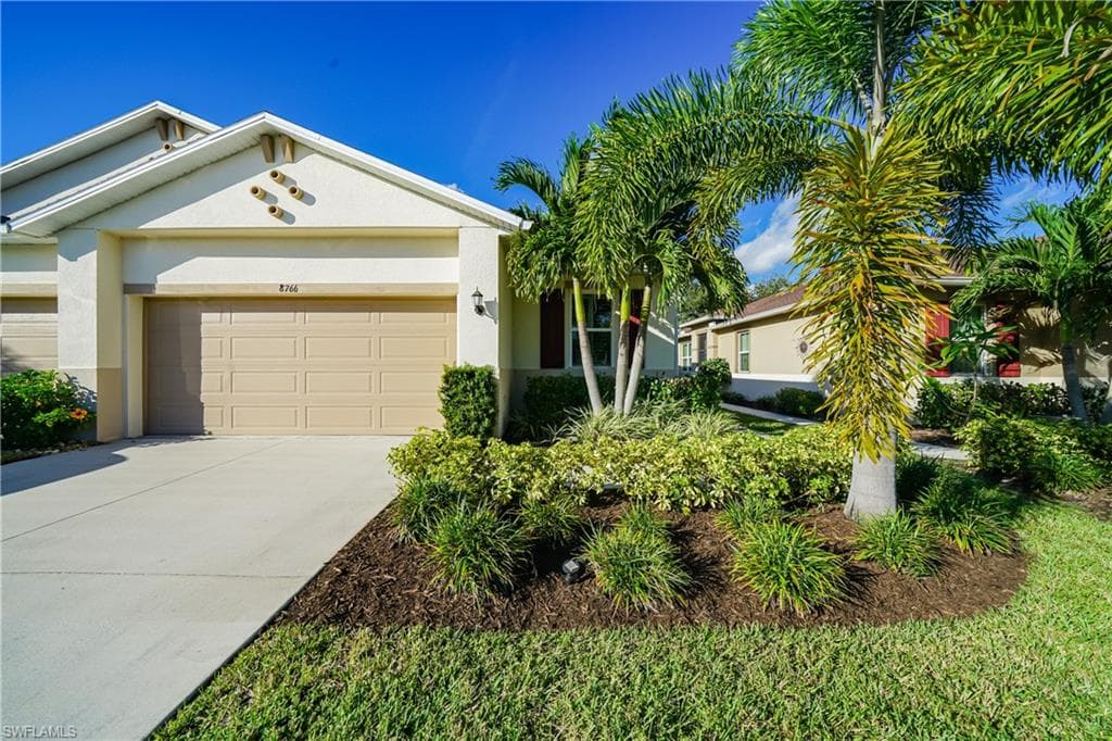 8766 Tuscany Isles DR PUNTA GORDA, FL 33950