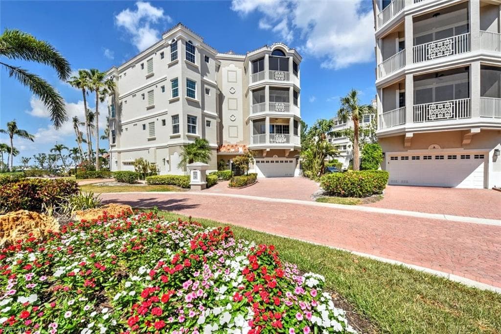 14352 Harbour Landings DR 8C FORT MYERS, FL 33908
