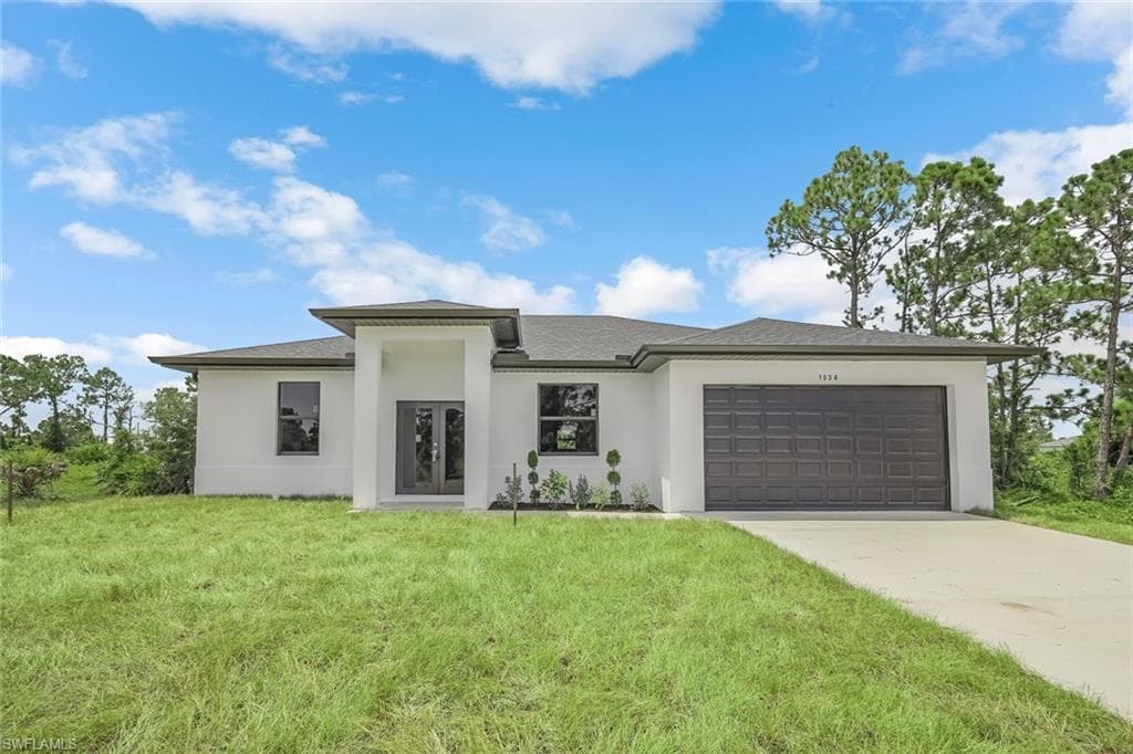 1034 Chadwick ST LEHIGH ACRES, FL 33974