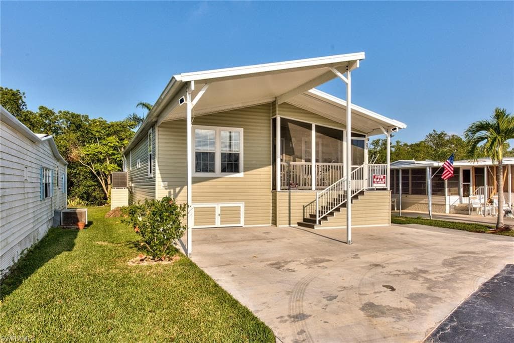 777 Walkerbilt RD 27 NAPLES, FL 34110