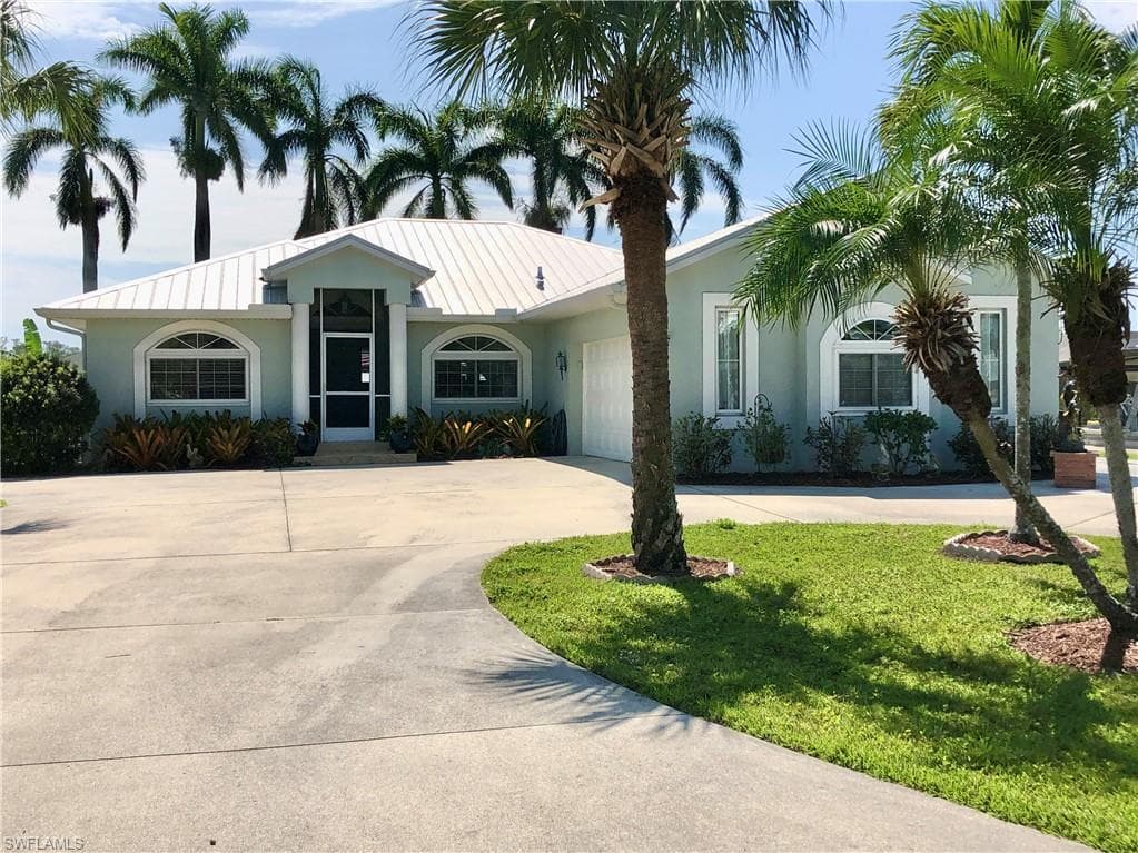 13331 Marquette BLVD FORT MYERS, FL 33905