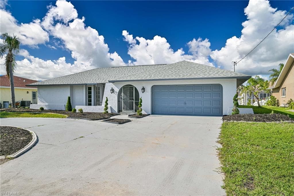 5016 Skyline BLVD CAPE CORAL, FL 33914