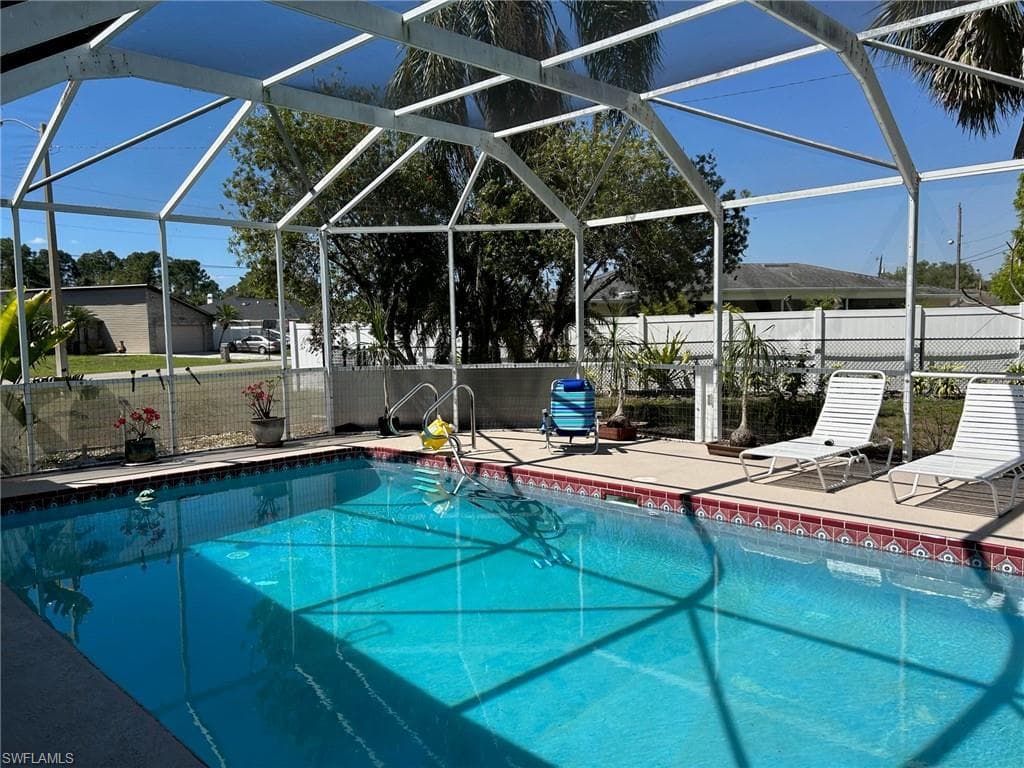 1223 Albemarle CIR LEHIGH ACRES, FL 33936