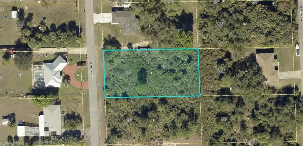518 Plumosa AVE LEHIGH ACRES, FL 33972