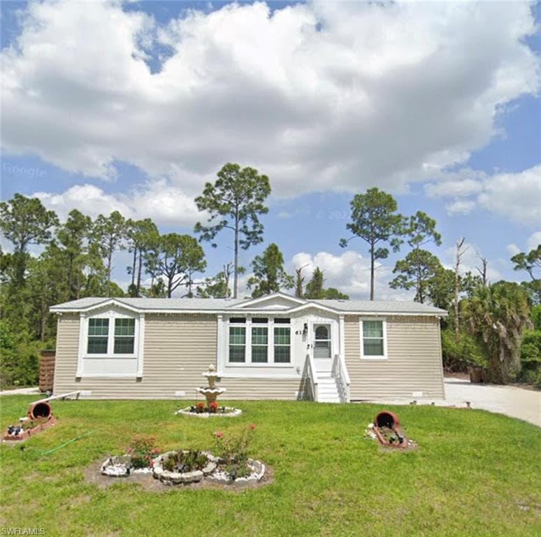 611 Wabasso AVE S LEHIGH ACRES, FL 33974