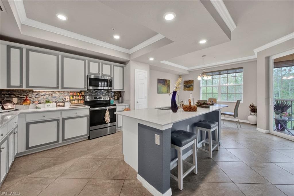 10751 Palazzo WAY 305 FORT MYERS, FL 33913