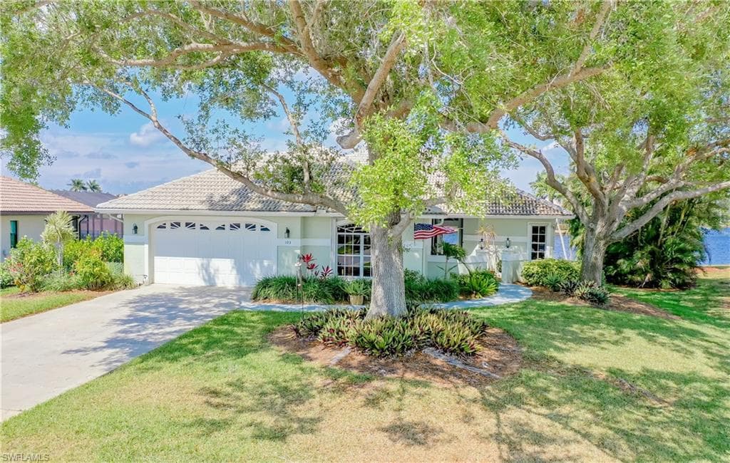 103 Morning Star Cay NAPLES, FL 34114