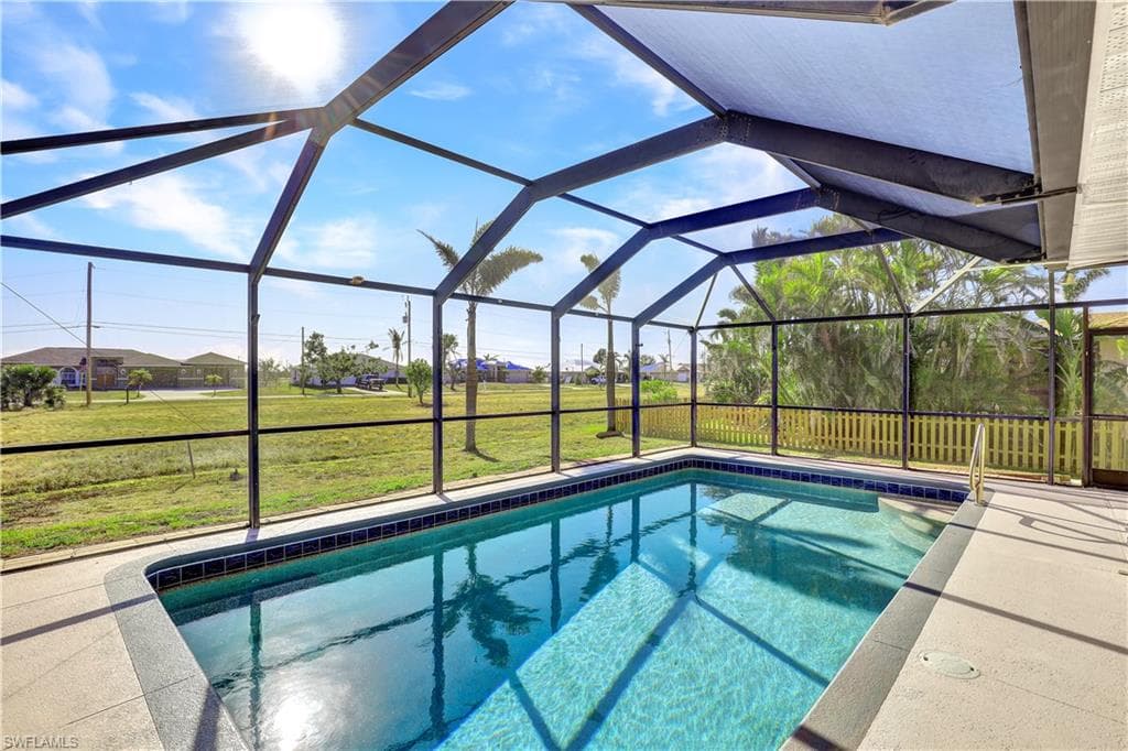 1509 NW 33rd PL CAPE CORAL, FL 33993