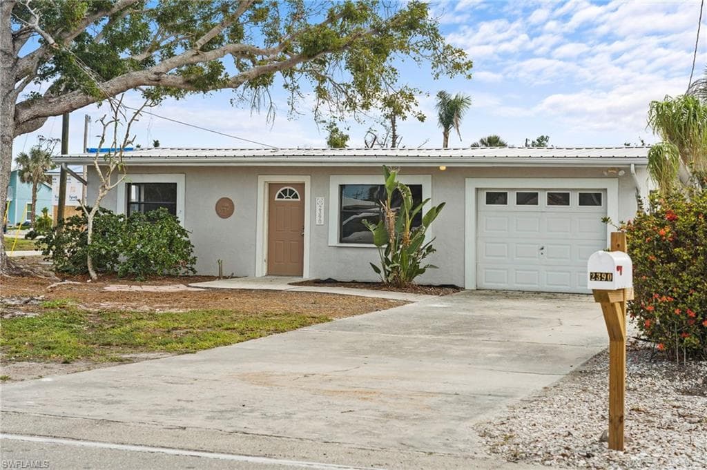 2390 Oleander ST ST. JAMES CITY, FL 33956