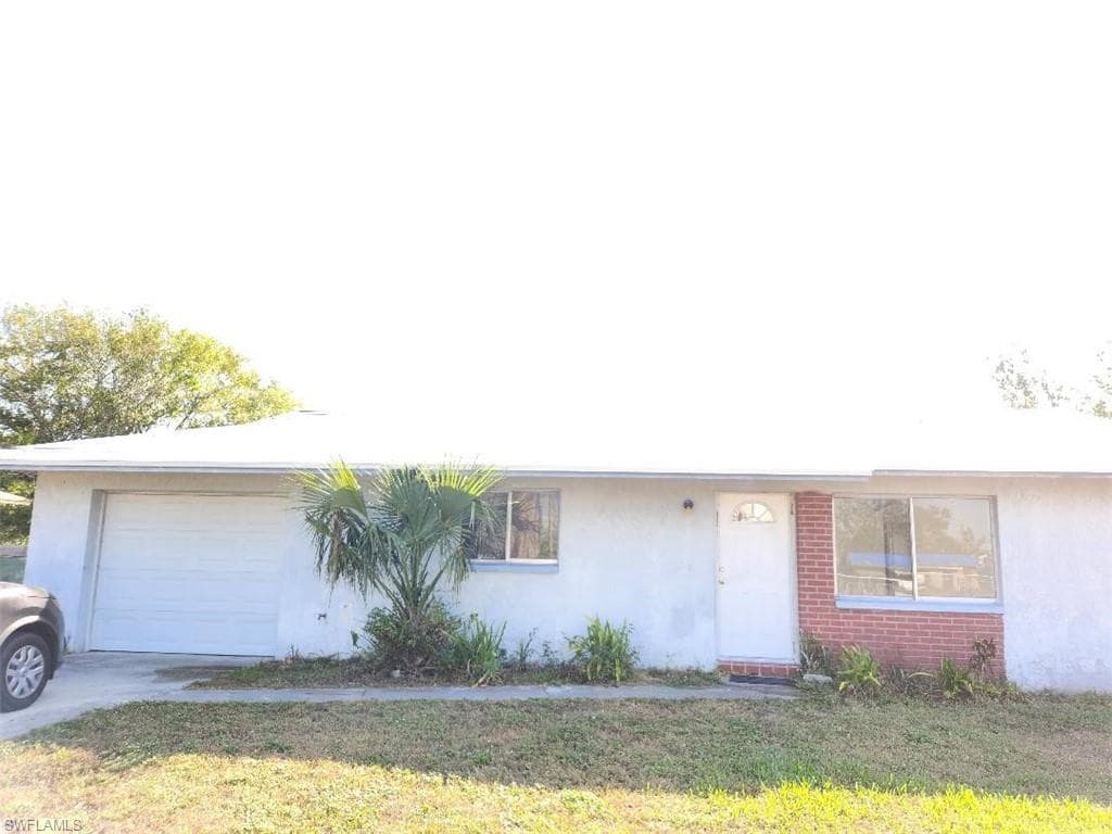 1130 Alabar LN CAPE CORAL, FL 33909