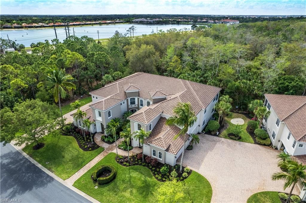 28456 Altessa WAY 202 BONITA SPRINGS, FL 34135