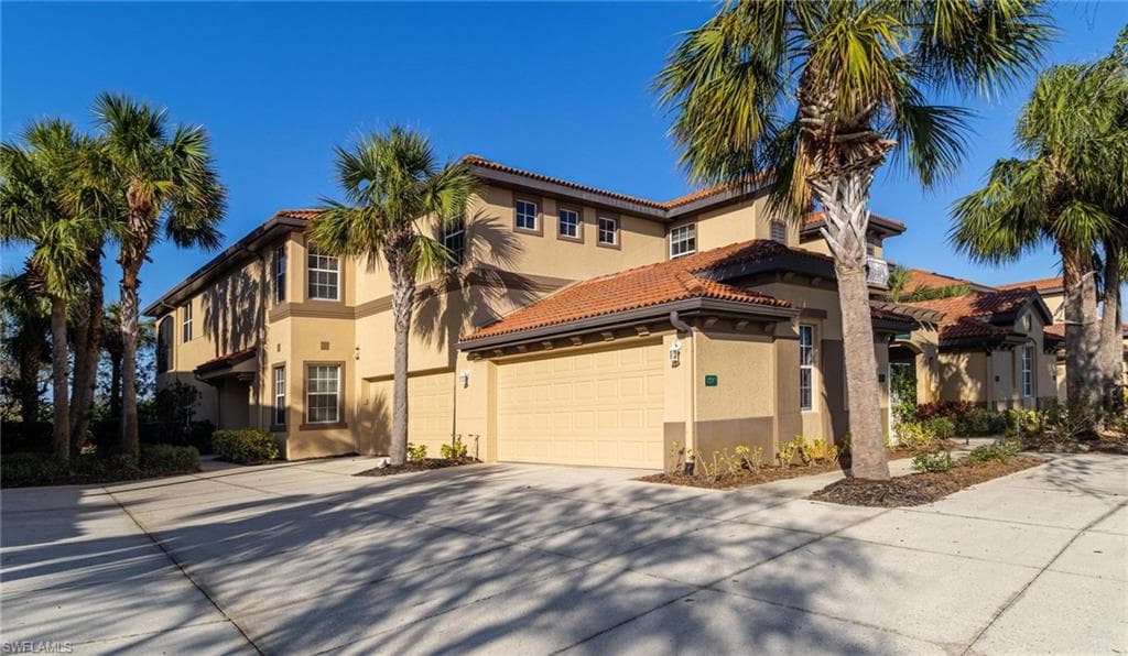 9232 Aviano DR 101 FORT MYERS, FL 33913